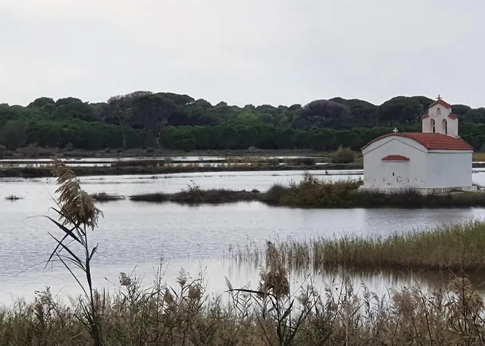 农家乐 Petros To Let *