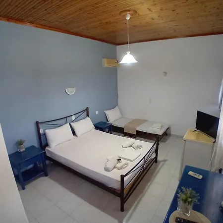 Κατάλυμα σε φάρμα Petros To Let Καλογριά